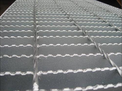 應該如何判斷齒形鋼格板的質(zhì)量？